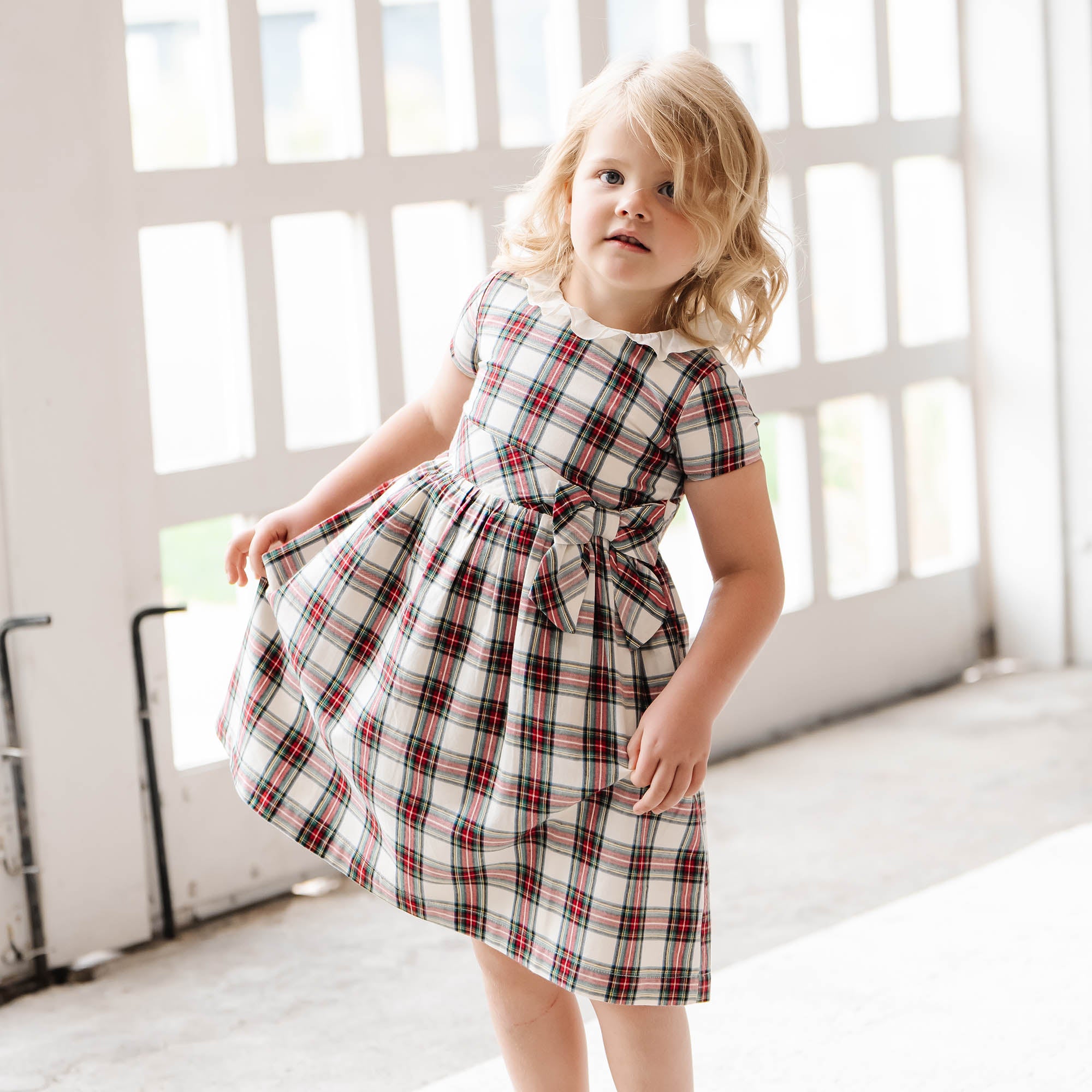 Hope & Henry - Girls Ruffle Collar Organic Party Dress - 4 / Ivory Holiday Tartan Hope & Henry - Girls Ruffle Collar Organic Party Dress - 4 / Ivory Holiday Tartan