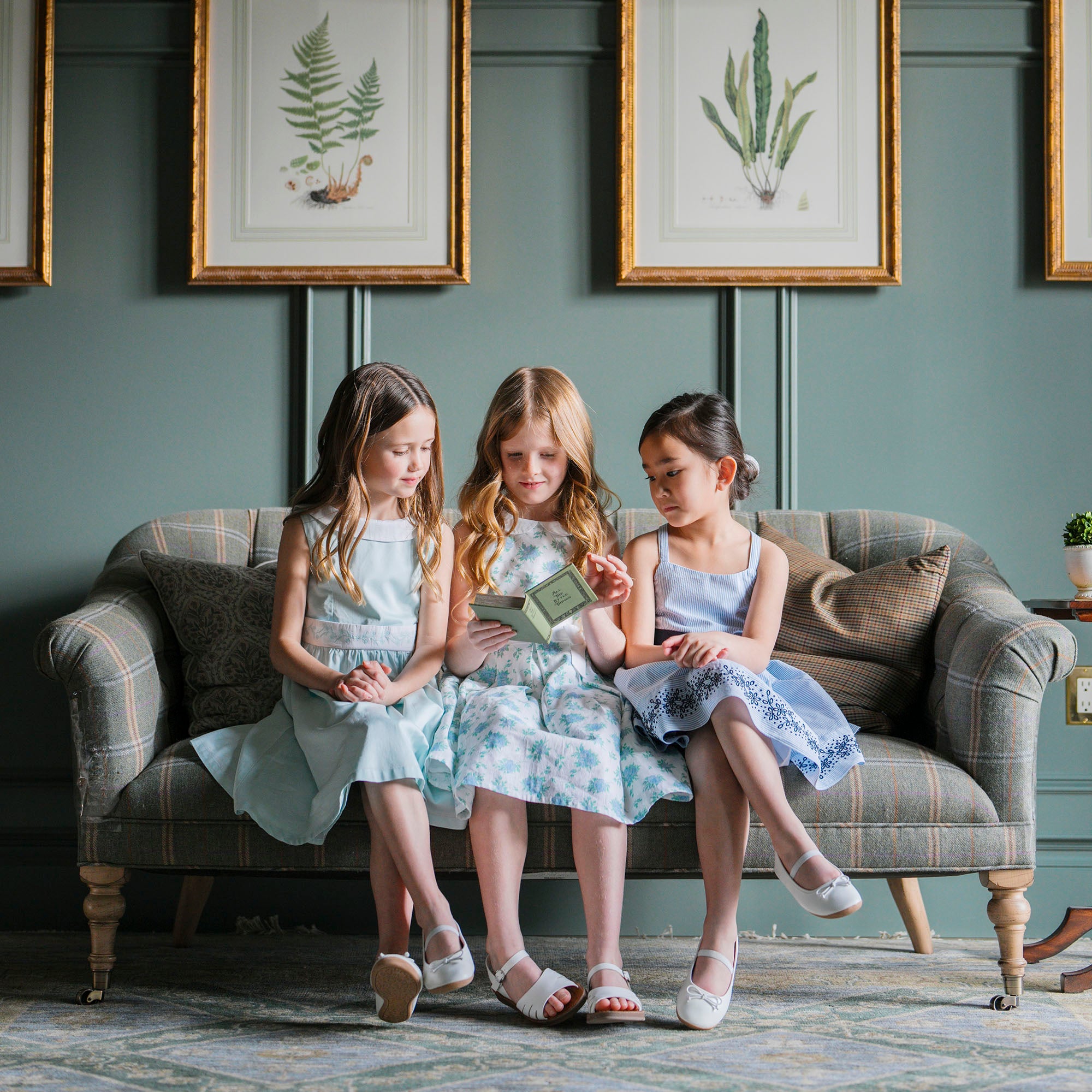 linen tea dress Hannah's tea dress. White Linen Dress MRS POMERANZ INC