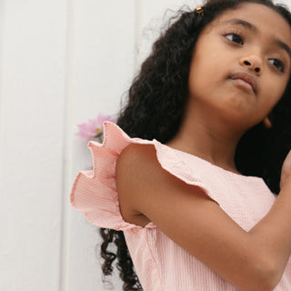 GIRLS Tonal Rose Seersucker Organic Seersucker Ruffle Sleeve Peplum Dress